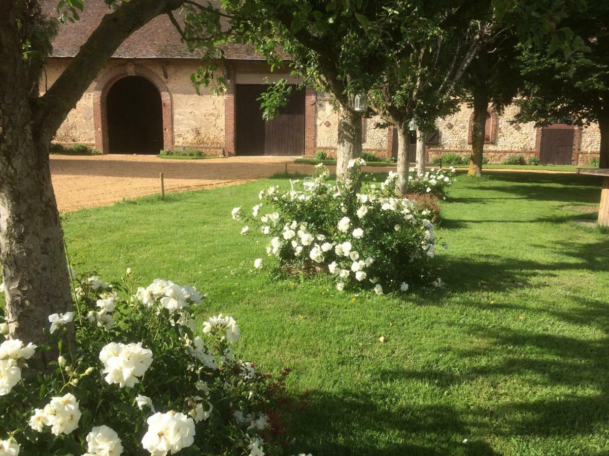La Ferme Au Colombier Bed & Breakfast Neron Luaran gambar