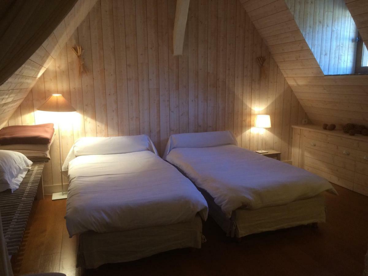 La Ferme Au Colombier Bed & Breakfast Neron Luaran gambar